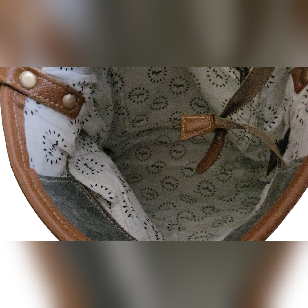Myra Tassellated Bag. Recycled Interior Cotton, Cowhide & Leather NO STRAP - Picture 5 of 6